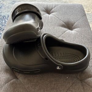 CROCS Classic Black Clogs